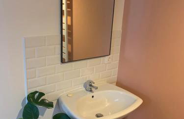 Aux portes du circuits - Photo 7