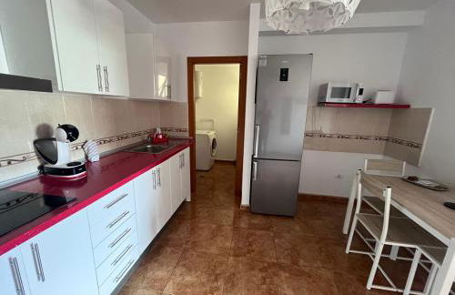 Melo Home Vecindario-Near AirPort-Elevator-Garage - Foto 17