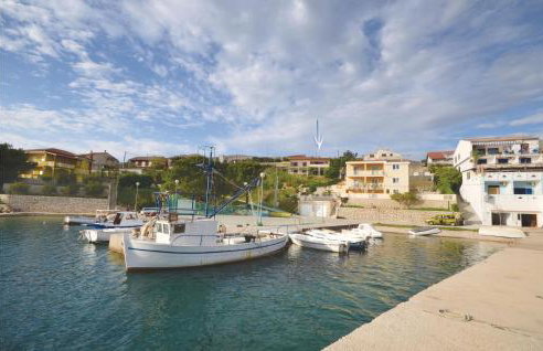 3 Bedroom Nice Apartment In Miskovici - Foto 7