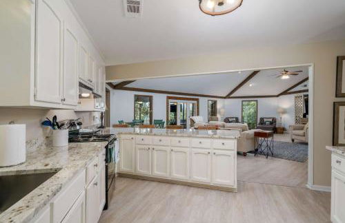 Bama Lake House- 2 Story Boat Dock- Beautiful View - Foto 33