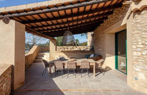 Masía La Torre Historia Encanto y Naturaleza a Solo 10 Minutos de Sitges Gran comodidad, Vista a los Viñedos en un pueblo autentico - Foto 4