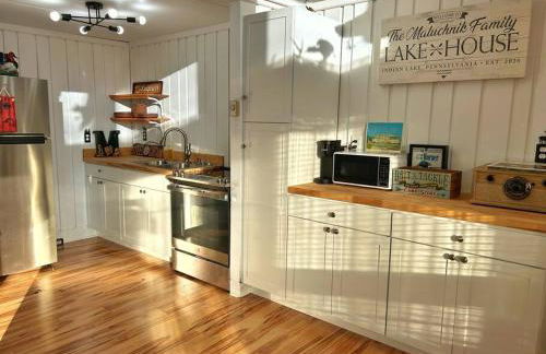 Cozy Indian Lake Chalet on Golf Course with Arcade/Gameroom - Foto 53