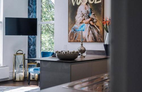 Rare Find - Gated 2 bed apt, close to Parks, secure carpark sleeps 4 - Foto 26