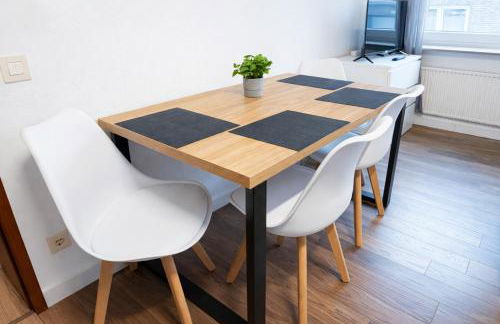 10 min KÖLN - PREMIUM UNTERKUNFT - WLAN & PARKING - Foto 4