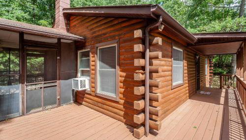 Private w Screened Porch Deck & Pet-Friendly - Foto 3