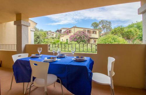 GuestHost - Comfy Apartment X3 with Terrace - Foto 1