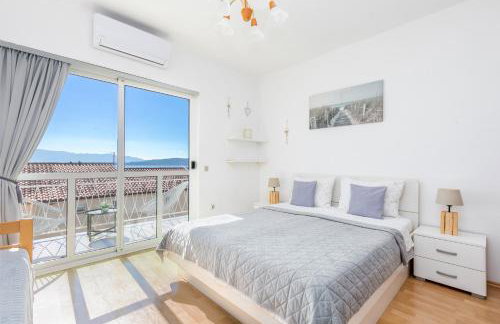 Apartments with parking space Zivogosce - Blato, Makarska - 22253 - Foto 31