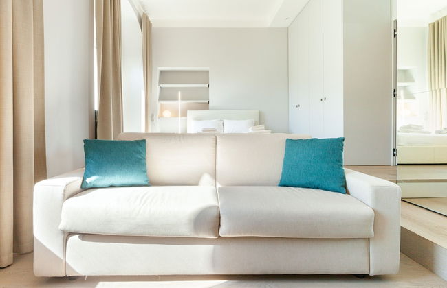 easyhomes - Duomo Suites & Apartments - Photo 12