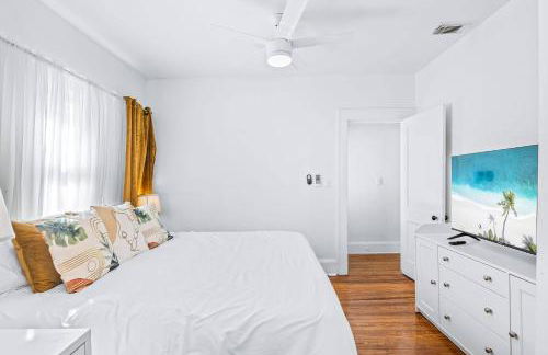 Round Lake Retreat (pet-friendly) 2 bedroom - Foto 9