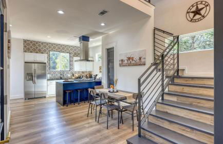 Pool, Hot Tub, Game Room, Fire Pit Luxe & Private 4bdr Maverick by Avantstay - Foto 25