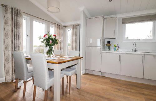 Acorn Lodge - Photo 5