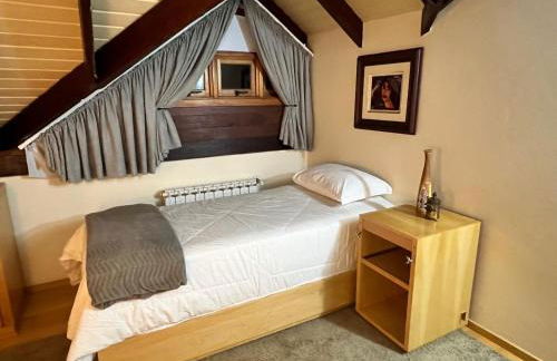 3 suites com Jacuzzi e Lareira - Duplex perto do Centro - Foto 68