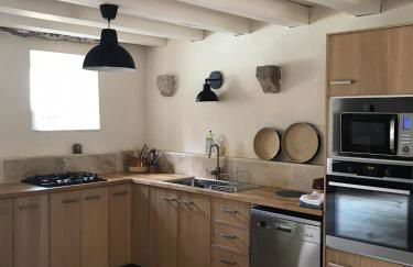 La Closerie de Gigny Maison Templiere avec Piscine,jacuzzi - Foto 7