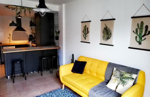 Pintoresco piso a 5 min de la playa wifi/Netflix - Foto 1