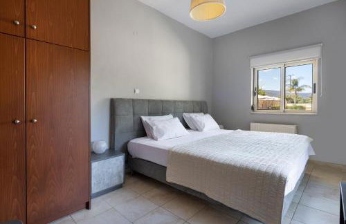 Queen Electra with pool and tennis court - Photo 7