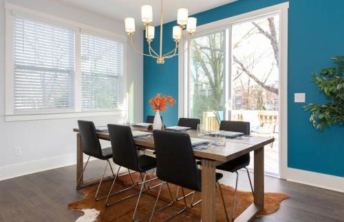 Birdsong Bungalow - Hot Tub, Game Room, Fire Pit - Foto 40