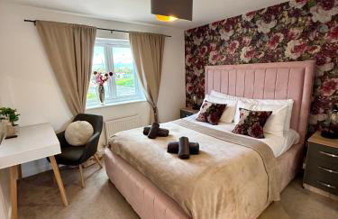 Elysian Escape, modern 5 bedroom house - Photo 31