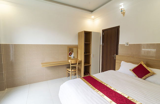 Hoa May Hotel - Photo 32