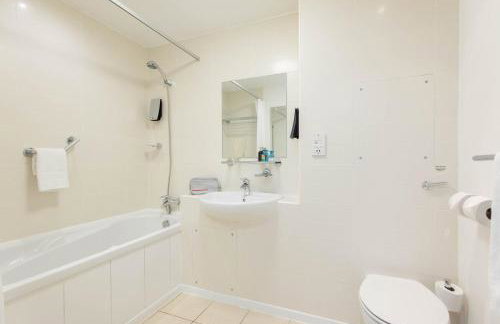 PREMIER SUITES Newcastle - Foto 20