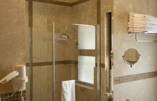 Oak Leaf Residences - Foto 12