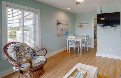 First-Floor Condo Steps from the Beach with Shared Pools, Hot Tub, Game Room - Foto 5