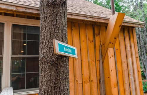 Treehouse Duo Lakefront 2 Private Hot Tubs - Photo 12