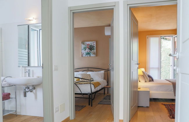 Lakefront Contemporary - Foto 11