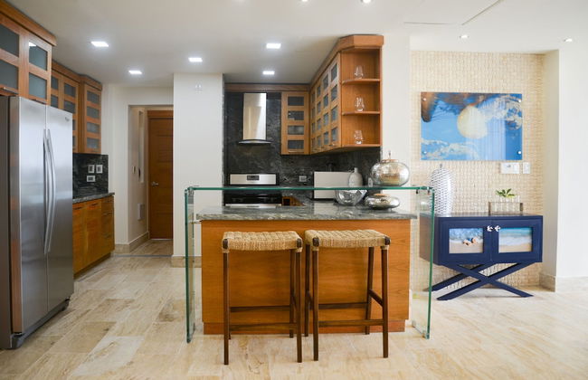 Blue JackTar Condos - Foto 12