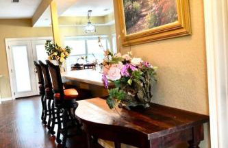 Massive lakefront home with HOT TUB - Foto 26