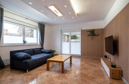 Stylische große 5-Zimmerwohnung-WLAN-Free Parking- - Foto 43