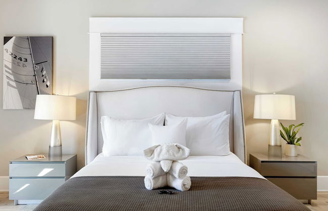 Luxe Backyard Oasis w/ Hot Tub Chic Design South Park Sanctuary - Foto 51