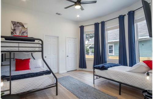 3BR3BA Urban Escape Just Minutes From Downtown - Foto 39