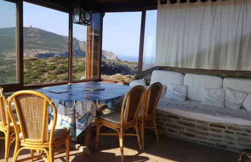 Panoramic villa on top of Capo Falcone - Foto 8