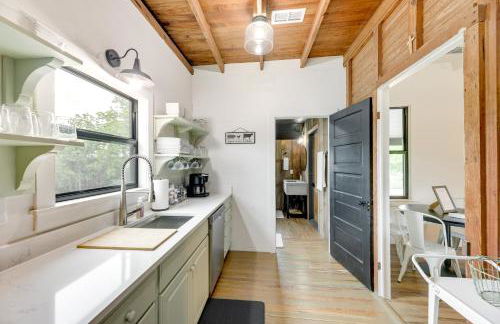 Sip, Fish and Relax Fireside Serene Schulenburg Gem - Foto 8