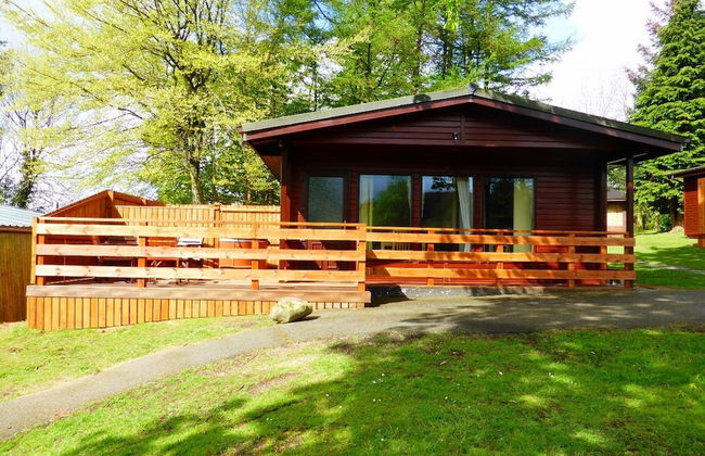 Birch Lodge 13 with Hot Tub - Photo 18