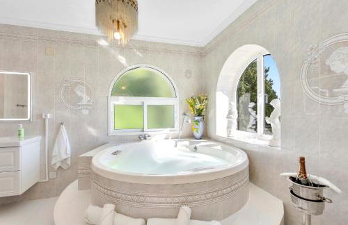 Most Luxurious Villa on the Costa del Sol - Photo 5