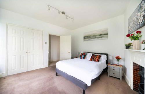 Look No Further The Stable Block in Beautiful Beaufort House 2 Bedrooms - Photo 12