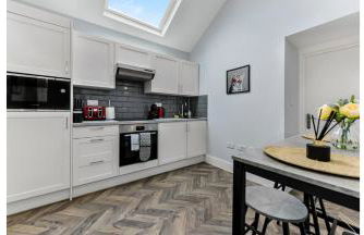 Newly Renovated 1BD Flat Perfect for Travellers - Foto 9