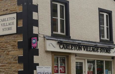 The Granary with hot tub - 2 miles from Skipton - Photo 22