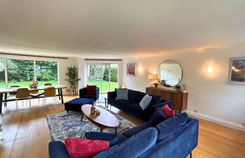 Weybridge Stunning Five Bedroom House With Garden - Foto 3