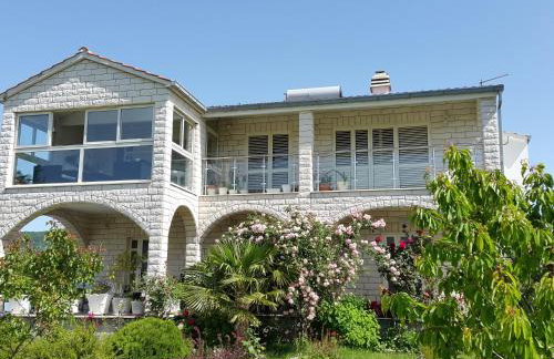 Villa Almas with swimming pool, tennis court, sauna, gym, grill house - Foto 53