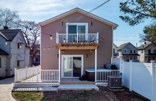 Hot Tub N64 Mins to Downtown Sleeps 8 - Foto 52