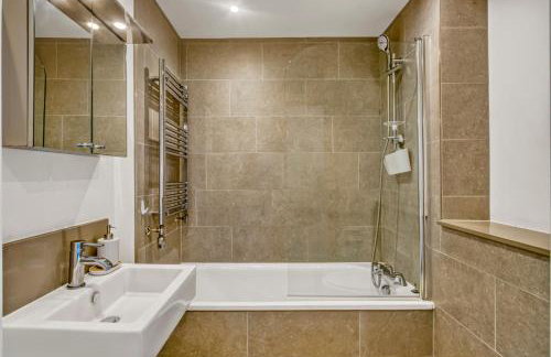 Modern Penthouse in Wembley - Foto 20