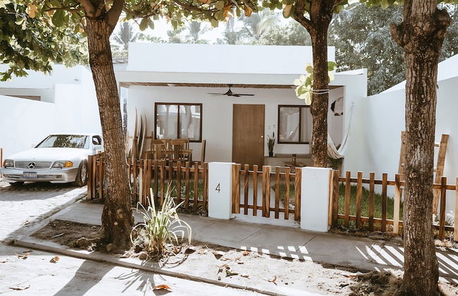 Coco Surf Tropical Village - Photo 6