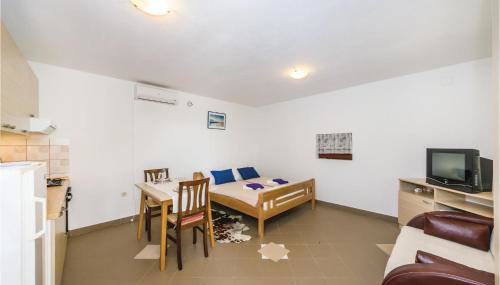 Awesome Apartment In Vrana With Wifi - Foto 3