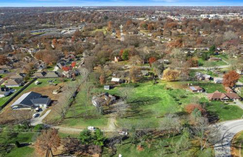 Renovated 4BR Independence Retreat on 1.3 Acres - Foto 49