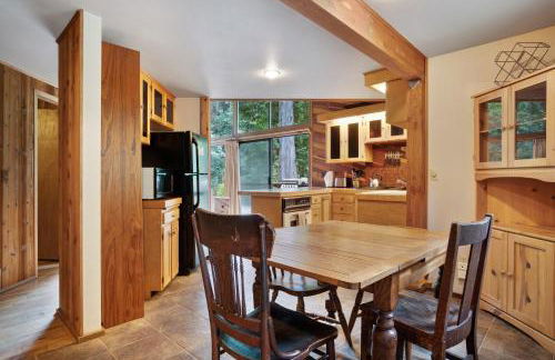 Rustic River Paradise - 1 Bed 2 Bath Vacation home in Baring - Foto 14