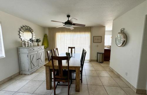 Modern Resort Condo - Pools, Courts & Scenic Views - Foto 45