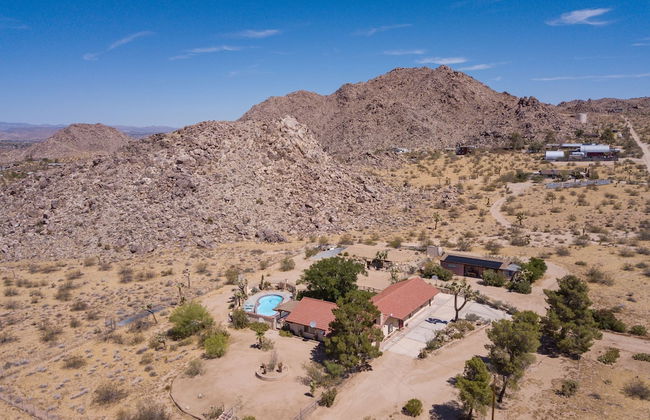 Desert Shadows by Avantstay Breathtaking Views Pool - Photo 42