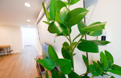 @ Marbella Lane - Exquisite Home 3BR - Photo 52